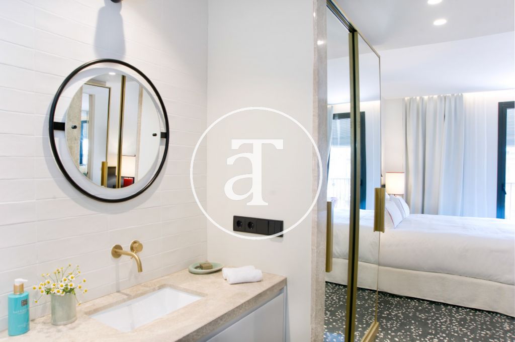 Piso de estreno de alquiler temporal de 1 habitación y terraza en Eixample Dreta 6