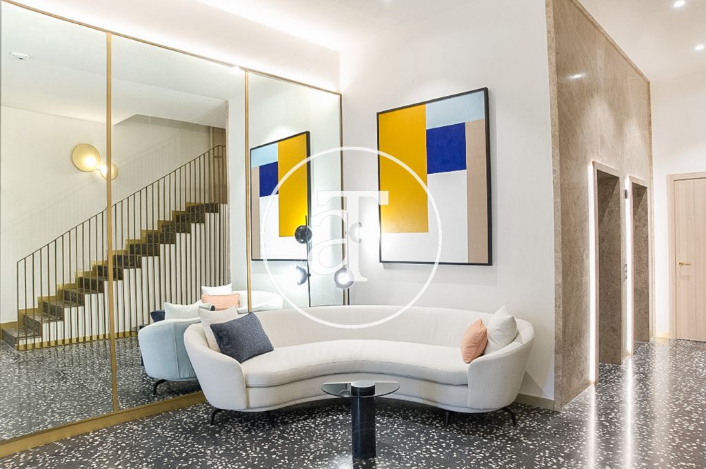 Piso de estreno de alquiler temporal de 1 habitación y terraza en Eixample Dreta 9