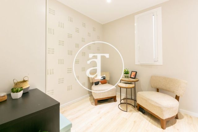 Monthly rental apartment with 2 bedrooms and terrace in Les Corts 18