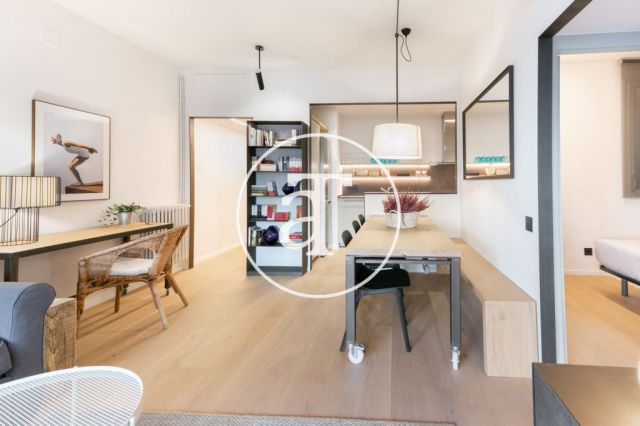 Location temporaire d'un appartement avec 3 chambres doubles à Eixample Dreta 8