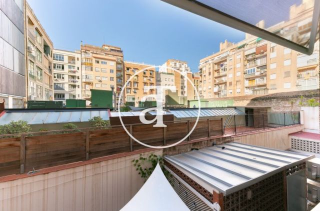 Location temporaire d'un appartement avec 3 chambres doubles à Eixample Dreta 4