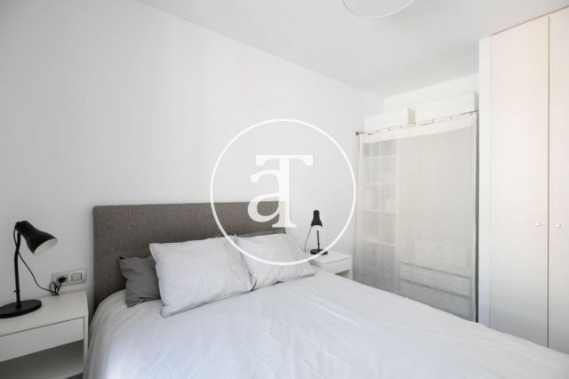 Monthly rental apartment with one bedroom and terrace in La Barceloneta 18