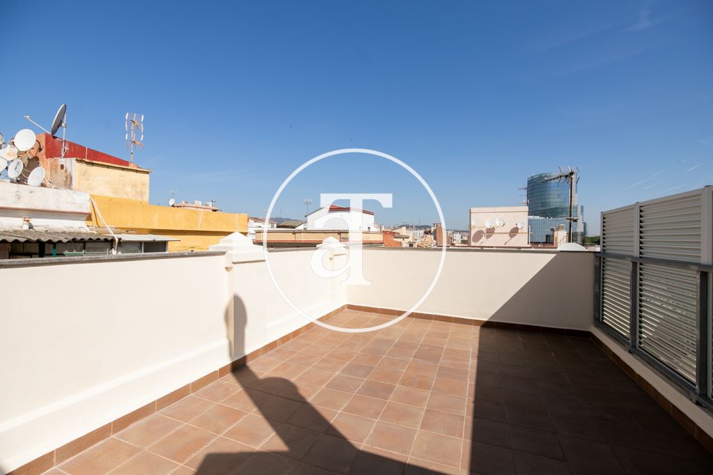 Monthly rental apartment with one bedroom and terrace in La Barceloneta 25