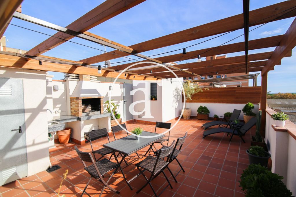 Spectacular furnished apartment with terrace near Parque Poblenou 1