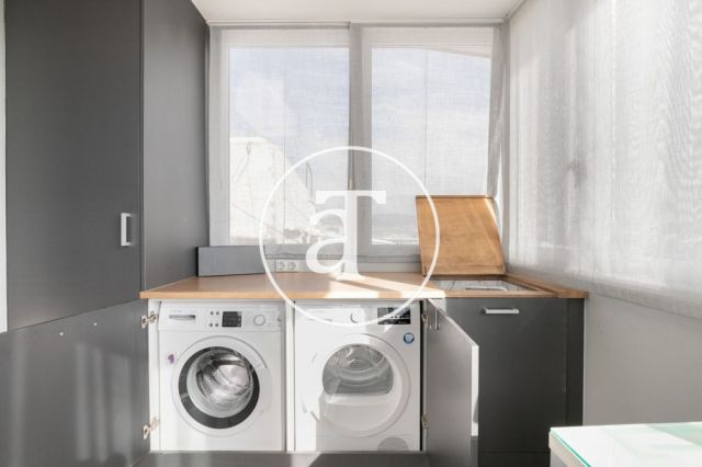 Appartement  de 3 chambres à louer temporairement avec 2 terrasses à El Clot 37