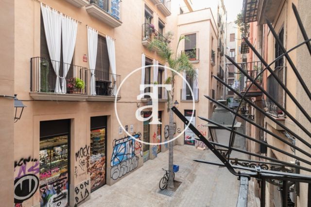 Appartement de 2 chambres à louer temporairement dans le quartier de Born 30
