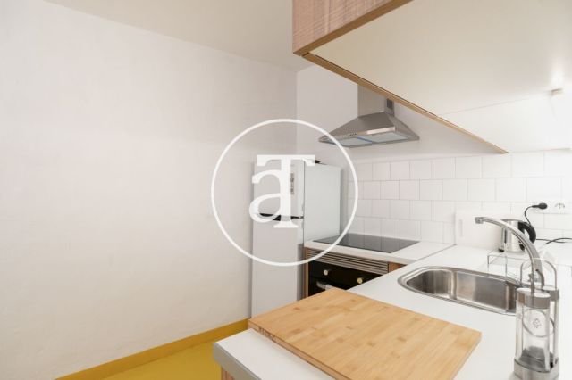Appartement de 2 chambres à louer temporairement dans le quartier de Born 15