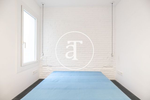 Appartement spacieux, meublé et rénové dans l'Eixample Esquerra 25
