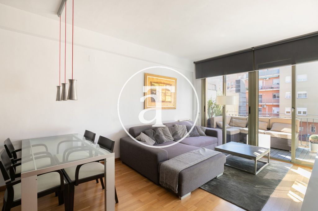 Monthly rental apartment with 3 bedroom and terrace close to Sant Antoni market
