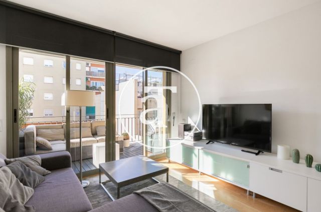 Monthly rental apartment with 3 bedroom and terrace close to Sant Antoni market 4