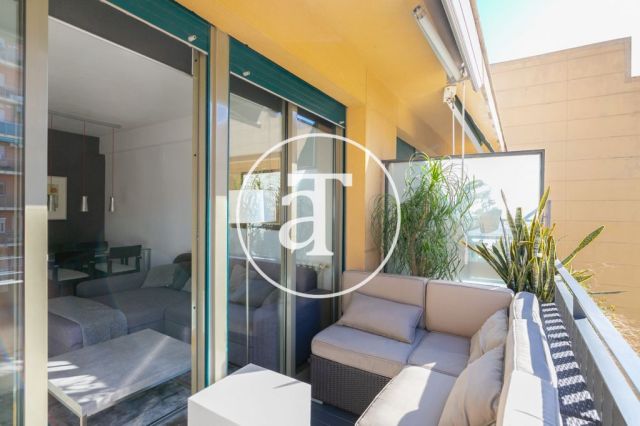 Monthly rental apartment with 3 bedroom and terrace close to Sant Antoni market 10