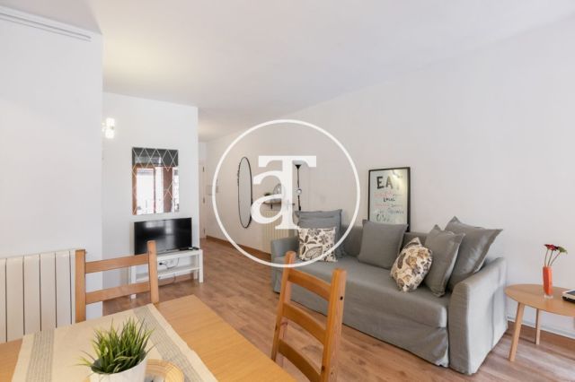 Monthly rental apartment with 2 bedrooms in Poble-sec 2