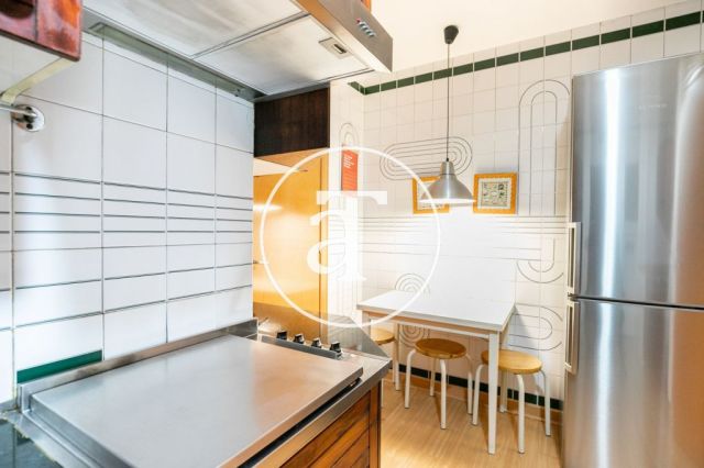 Location temporaire d'un appartement avec 3 chambres, un studio et une terrasse à Sagrada Familia 14