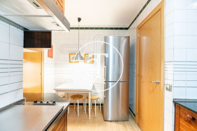 Location temporaire d'un appartement avec 3 chambres, un studio et une terrasse à Sagrada Familia 15