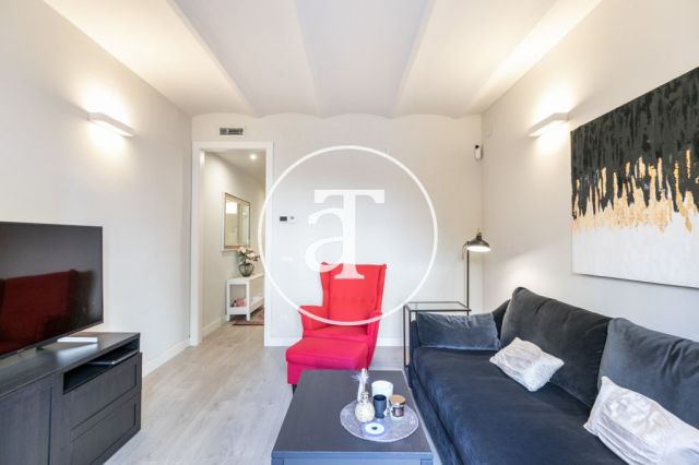 Piso de alquiler temporal de 2 habitaciones en el barrio de la Sagrada Familia 2