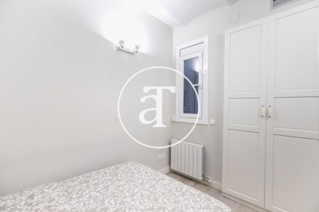 Piso de alquiler temporal de 2 habitaciones en el barrio de la Sagrada Familia 19