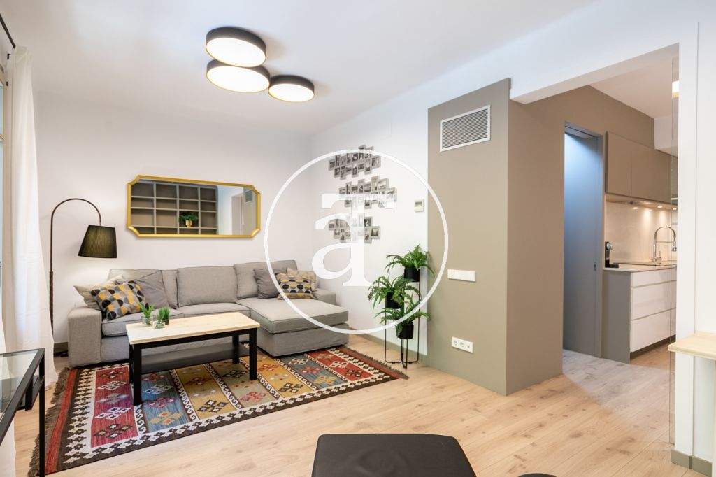 Monthly rental apartment with 2 bedroom near Plaza Francesc Macia 2