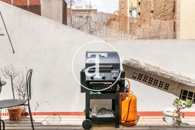 Monthly rental apartment with 1 bedroom and terrace in Poble Sec 9