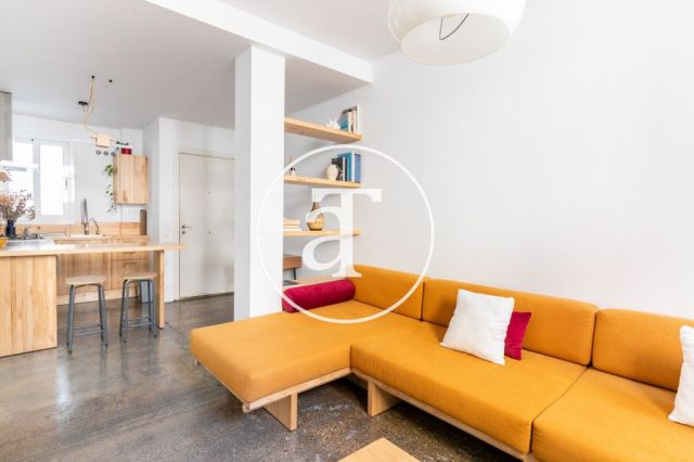 Monthly rental apartment with 1 bedroom and terrace in Poble Sec