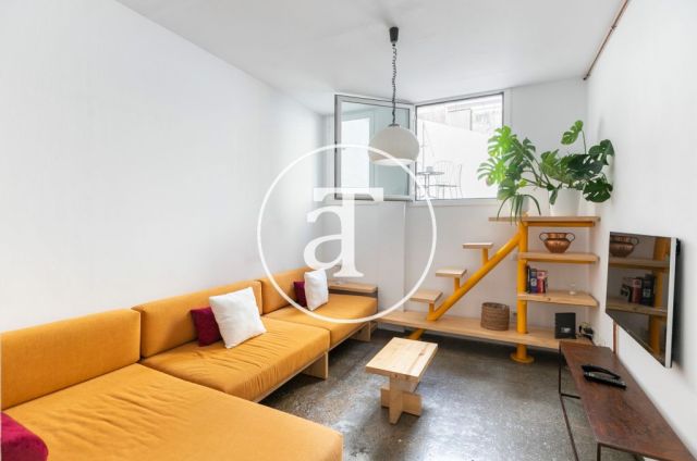 Monthly rental apartment with 1 bedroom and terrace in Poble Sec 3