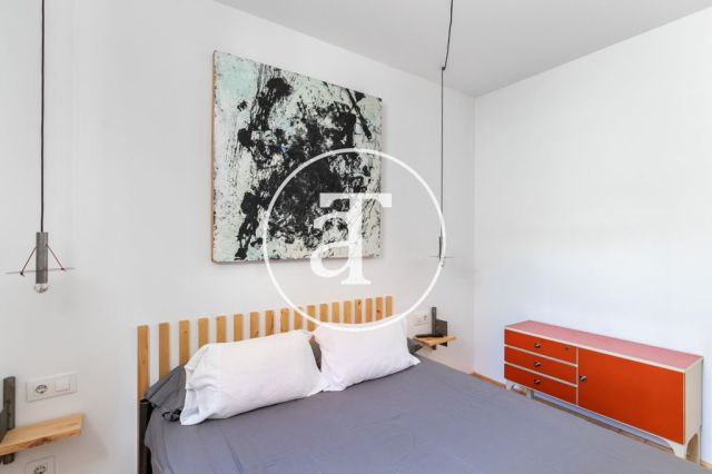 Monthly rental apartment with 1 bedroom and terrace in Poble Sec 20