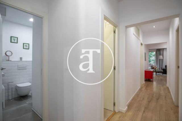 Mothly rental apartment with 3 bedrooms and terrace close to Paseo Sant Joan 38
