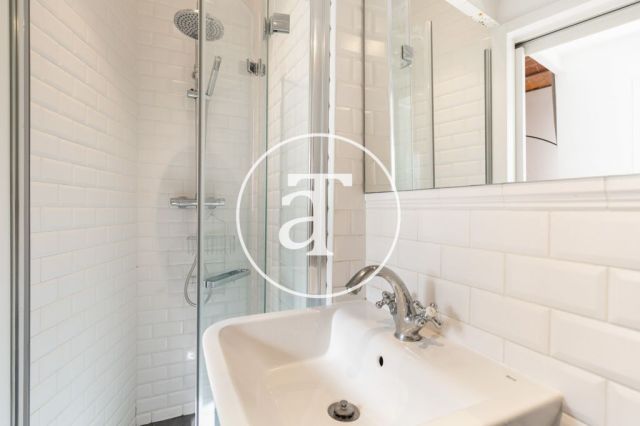 Appartement de 1 chambre à louer temporairement avec une superbe terrasse dans le centre de Barcelone 25