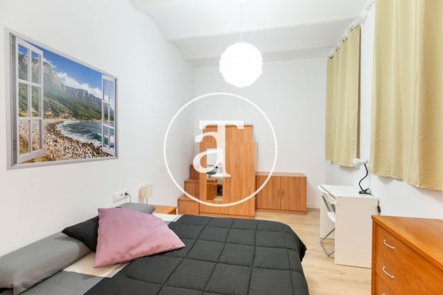 Piso de alquiler temporal de 2 habitaciones en el barrio de la Sagrada Familia 21