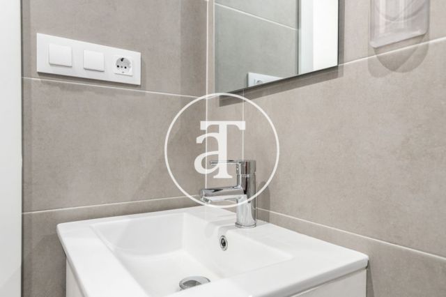 Piso de alquiler temporal de 2 habitaciones en el barrio de la Sagrada Familia 29
