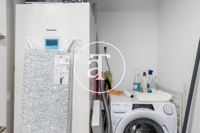 Monthly rental apartment with 2 bedrooms with terrace and communal pool in Hospitalet de Llobregat 33