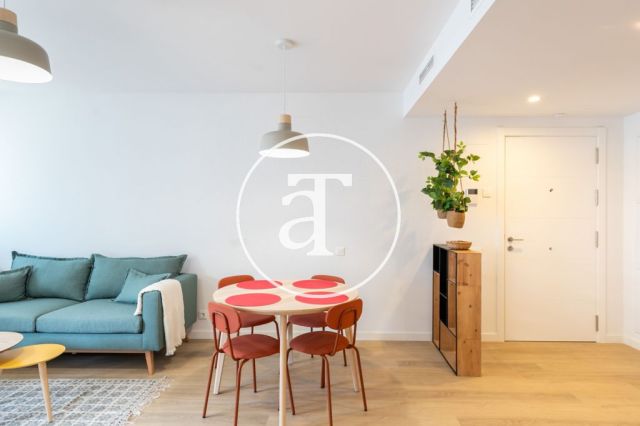 Monthly rental apartment with 2 bedrooms with terrace and communal pool in Hospitalet de Llobregat 10