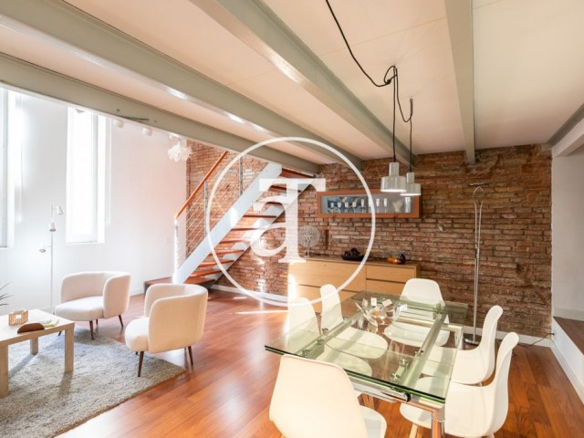 Dúplex de alquiler temporal de 1 habitación en Gran de Gracia