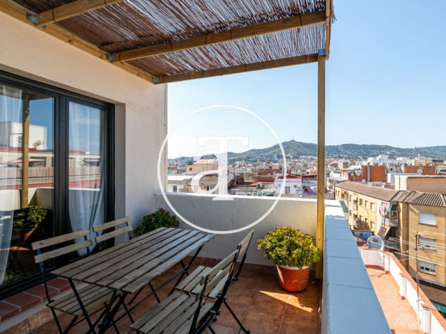 Sobreático de alquiler temporal de 1 habitación y terraza en L