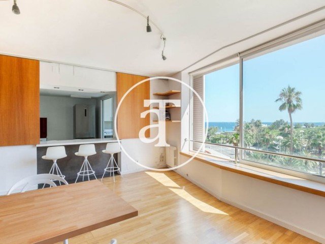 Temporary rental apartment with 3 bedrooms and sea views in the Olympic Village of Poblenou