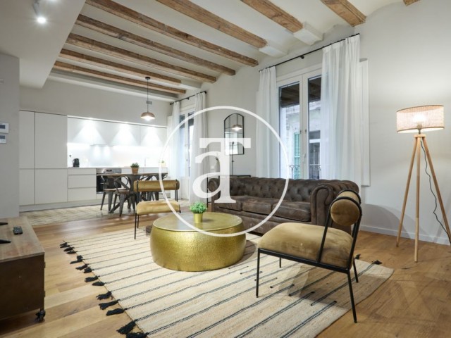 Monthly rental apartment with 2 bedrooms and 2 bathrooms with dressing room in Ciutat Vella