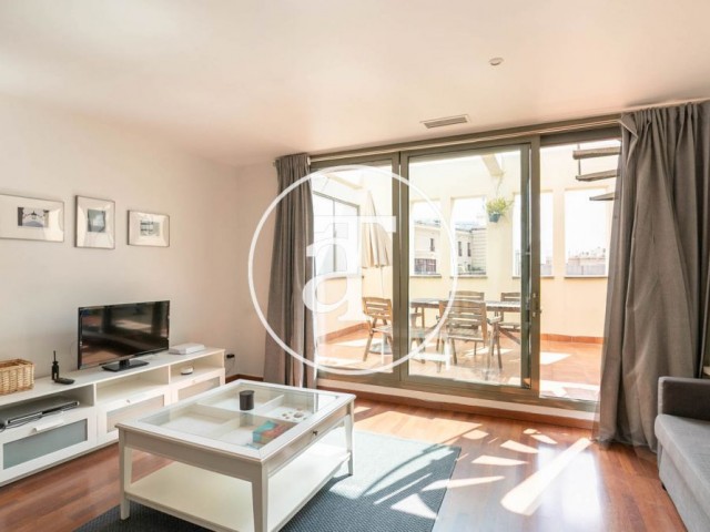 Monthly rental penthouse with 1 bedroom and 1 bathroom with 2 private terraces in Paseo de Gracia