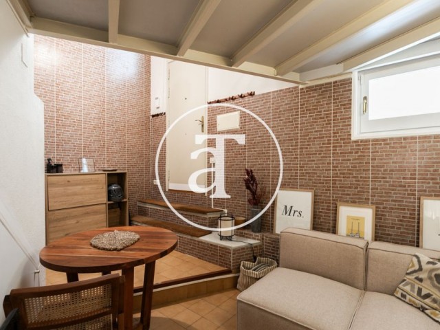 Dúplex de alquiler temporal de 1 habitación y 1 baño en Gràcia