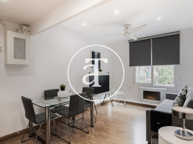 Appartement à louer temporairement avec 2 chambres et 1 salle de bain à Hospitalet de Llobregat