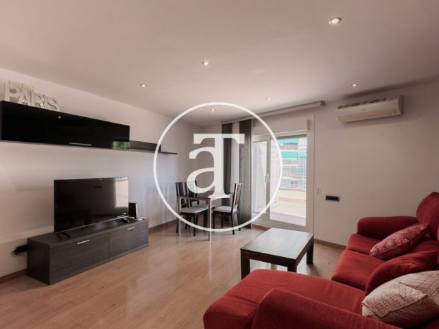 Monthly rental penthouse with 3 bedrooms with spacious outdoor terrace in Cornellà de Llobregat