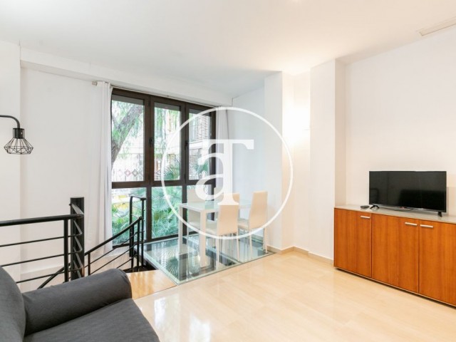 Dúplex de alquiler temporal de 2 habitaciones y 1 baño en Les Corts
