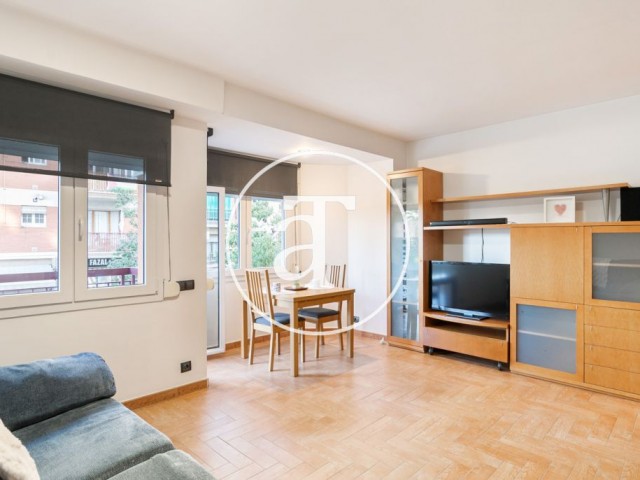 Monthly rental apartment with 2 bedrooms, 1 bathroom and balcony in Nou Barris