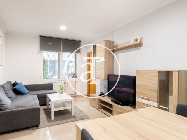 Monthly rental apartment with 2 bedrooms, study and 1 bathroom in Poblenou