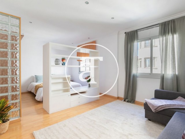 Monthly rental apartment with 1 bedroom and 1 bathroom on the exclusive Mandri street in Sarrià Sant Gervasi