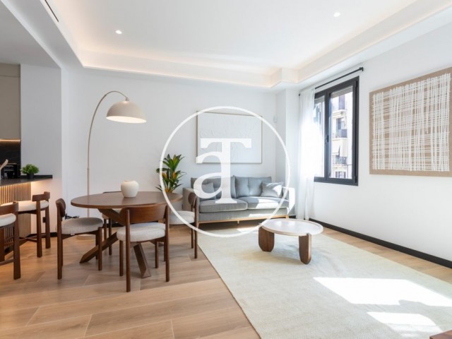 Appartement de location mensuelle avec 3 chambres et 2 salles de bain à L