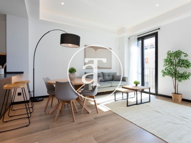 Monthly rental apartment with 3 bedrooms and 2 bathrooms in L