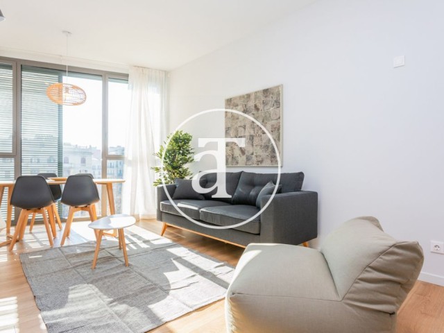 Piso de alquiler temporal de 2 habitaciones y piscina compartida a un paso de Av. Diagonal