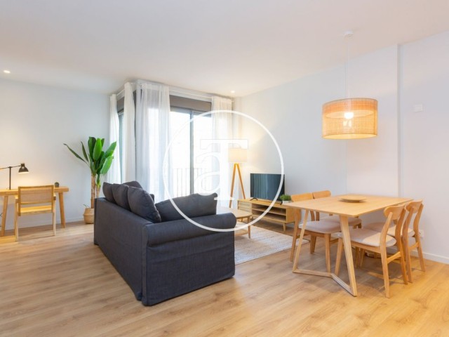 Piso de alquiler temporal de 2 habitaciones y piscina compartida a un paso de Av. Diagonal