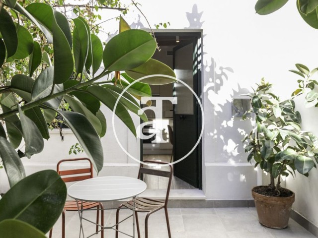 Maison de location temporaire avec 2 chambres et terrasse à quelques pas du Parc Güell