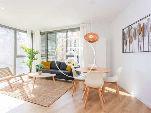 Piso de alquiler temporal de 2 habitaciones y piscina compartida a un paso de Av. Diagonal