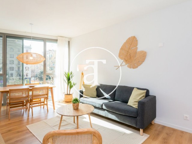 Appartement en location temporaire avec 2 chambres et piscine partagée, à deux pas de avenue Diagonal.